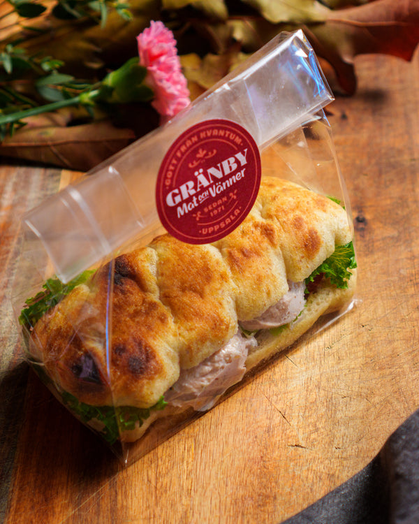 Focaccia skinka och soltorkad tomater